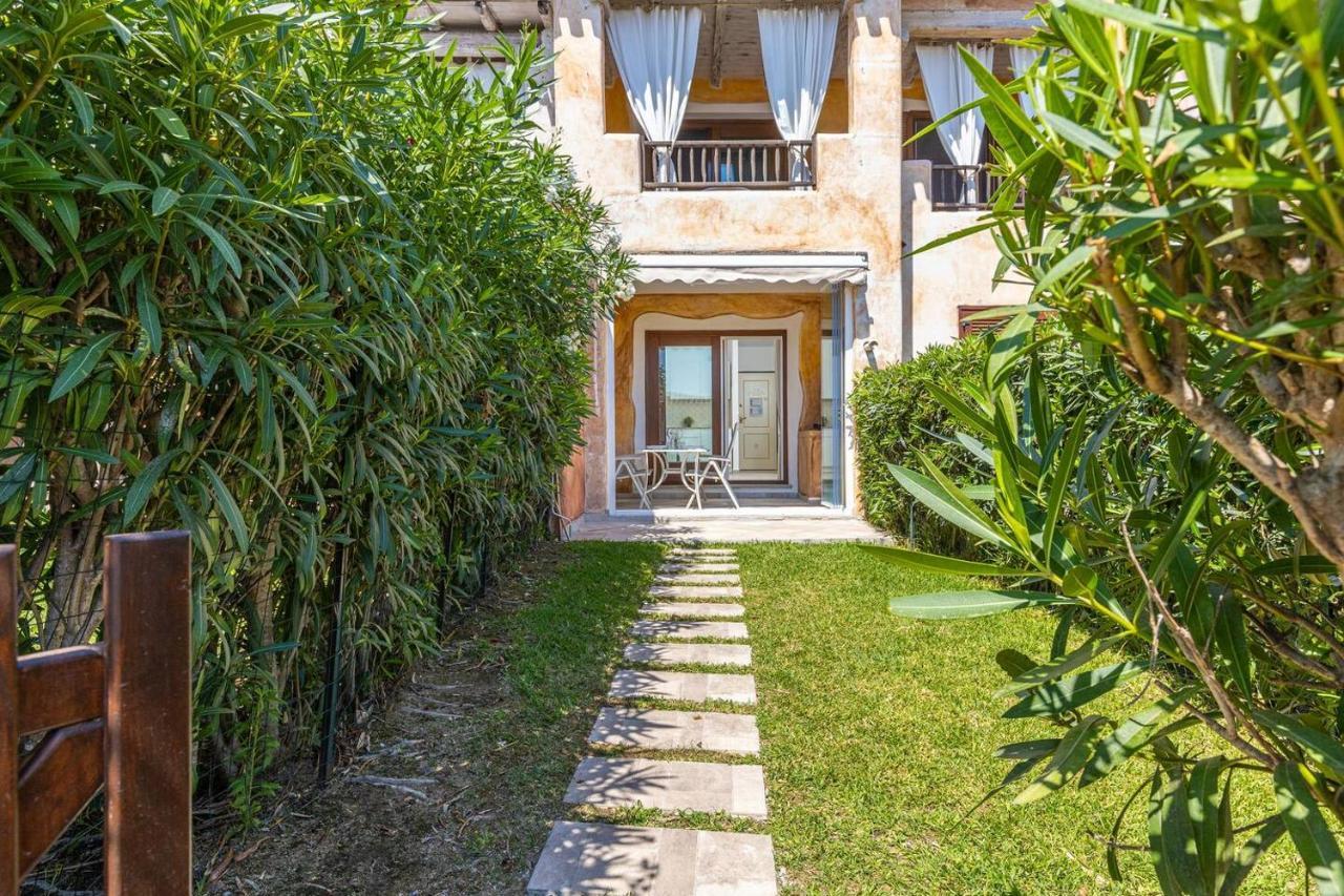 Casa Vacanze Lo Squalo Olbia Exterior photo